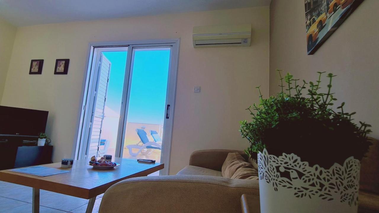 Stay Sunshine Apartment 파라림니 외부 사진
