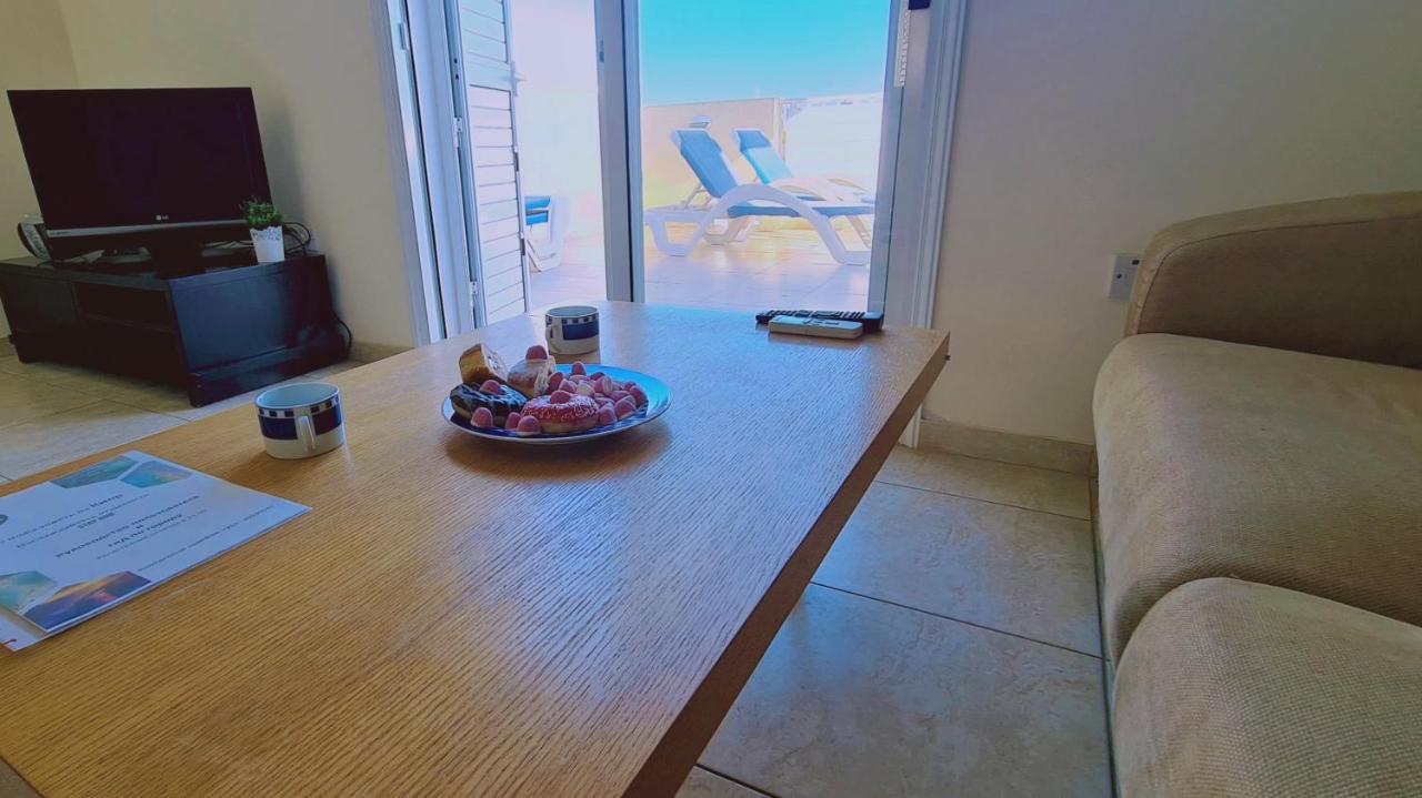 Stay Sunshine Apartment 파라림니 외부 사진